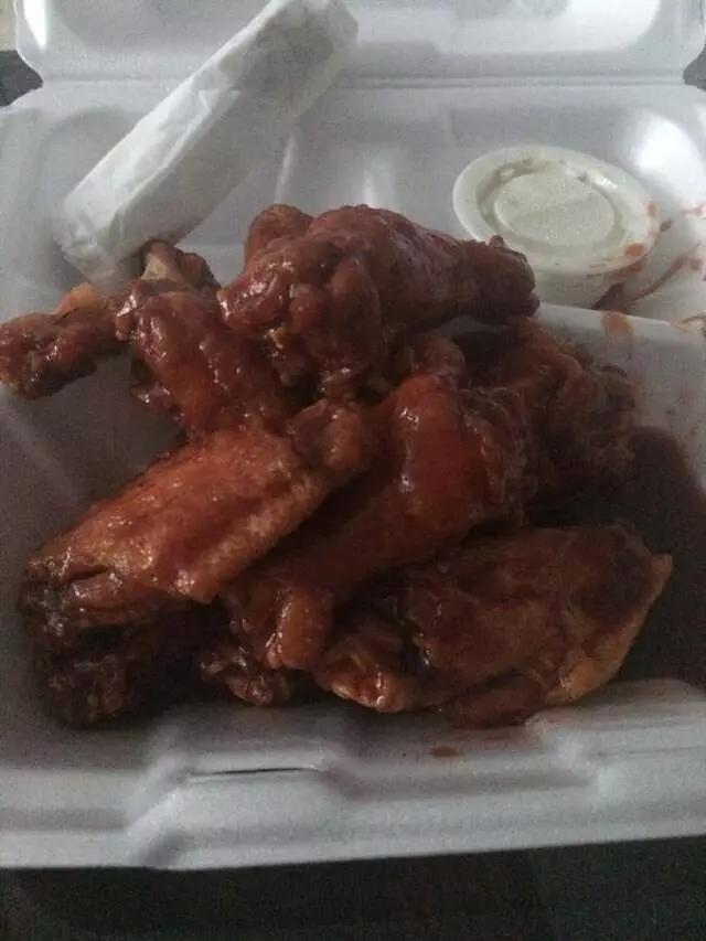 Adam’s Pizza and Wings