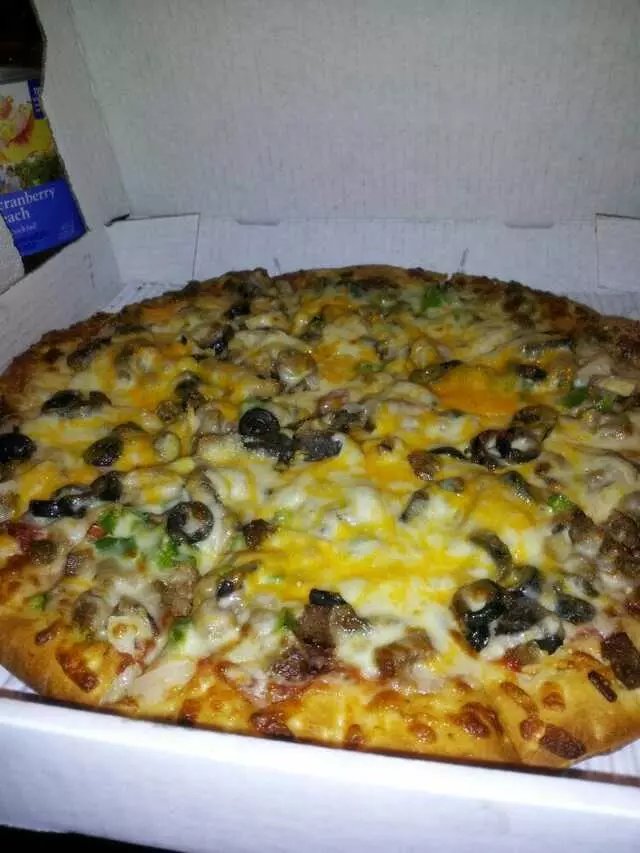 Adam’s Pizza and Wings