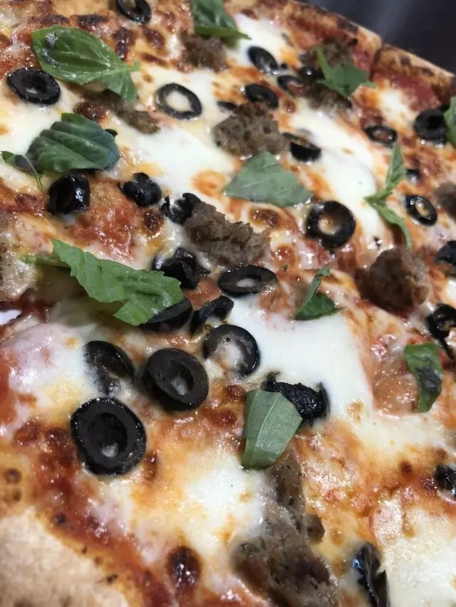 1000 Degrees Neapolitan Pizzeria