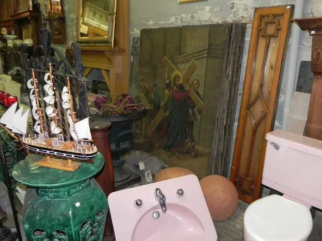 Architectural Artifacts