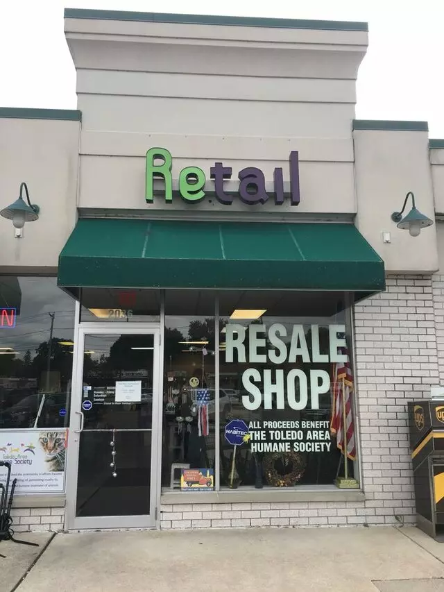 Toledo Area Humane Society ReTail Shop